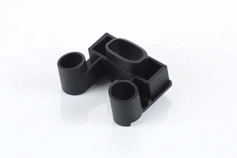 WIDE MATERIAL SELECTION (2)