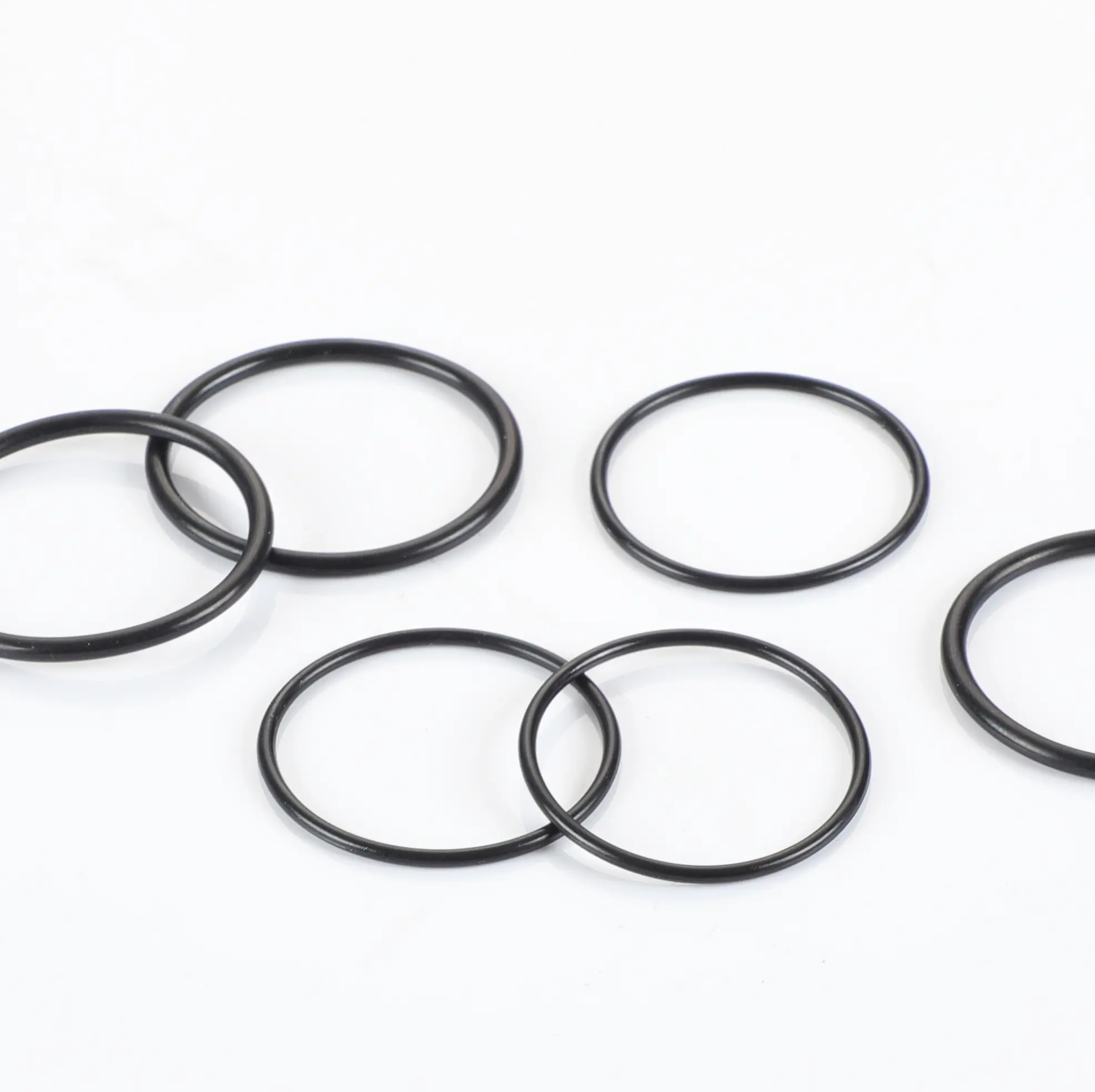 Self-lubricating silicone seals